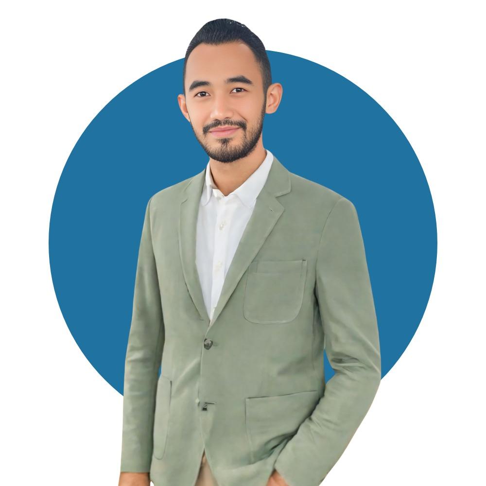 AZMI FAUZI, S.H. CRSS.